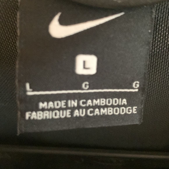 nike pro running tank - Picture 2 of 3